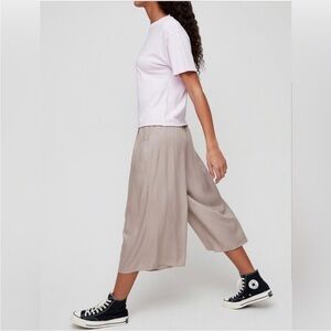 Aritzia Talula Sullivan Wide Leg Crop Pant Sz XXS